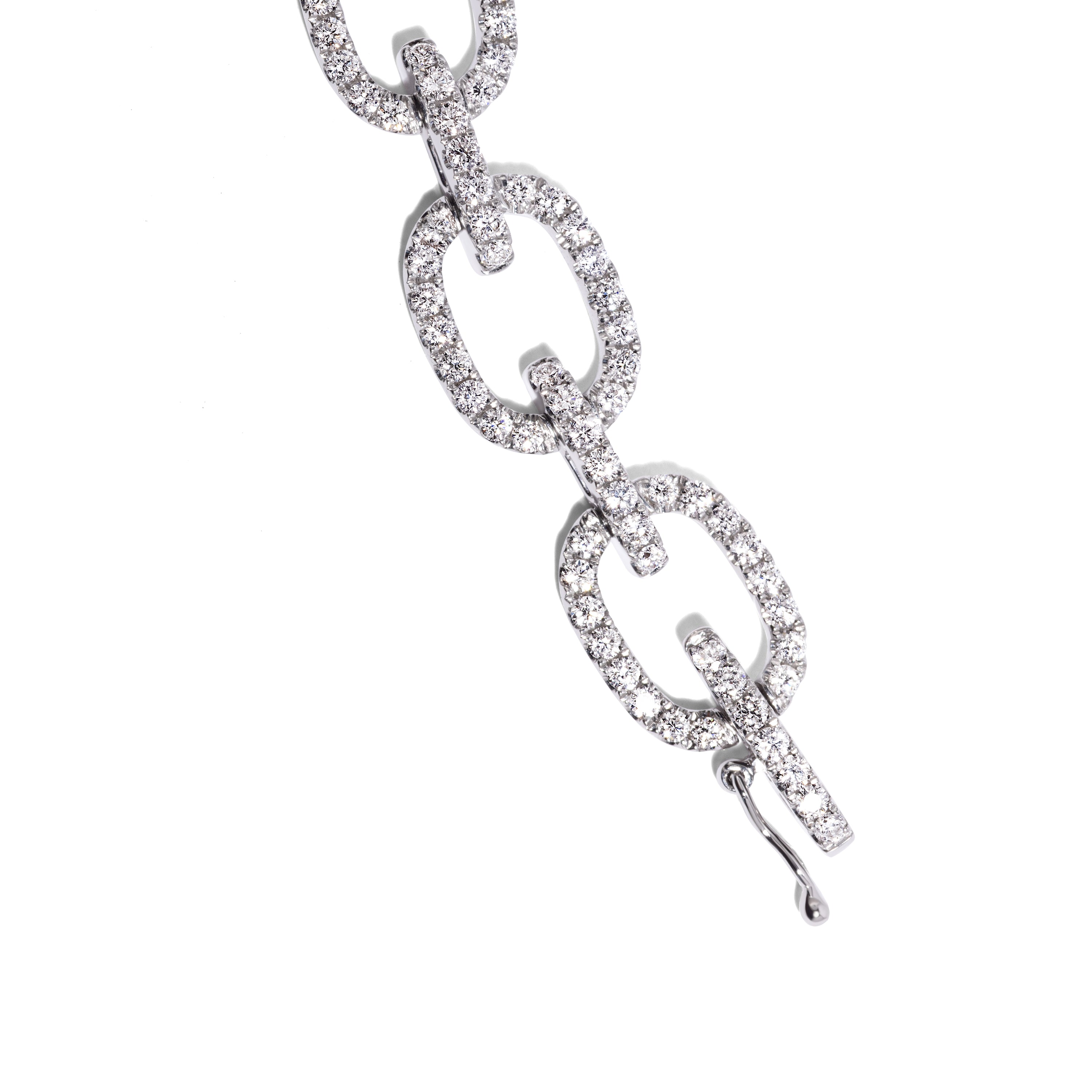 18k White Gold Oval Diamond Pavé Bracelet
