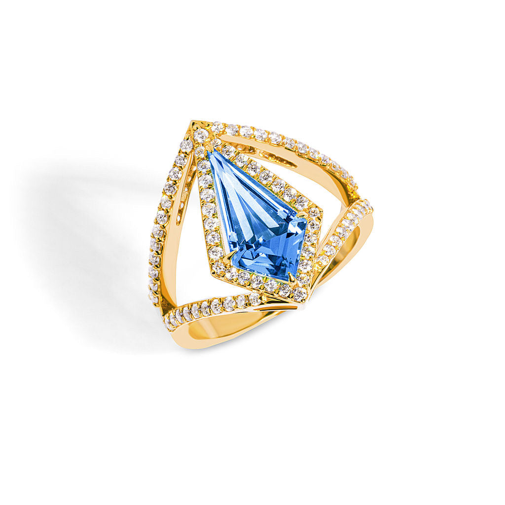 18k Yellow Gold Blue Topaz Diamond V Ring
