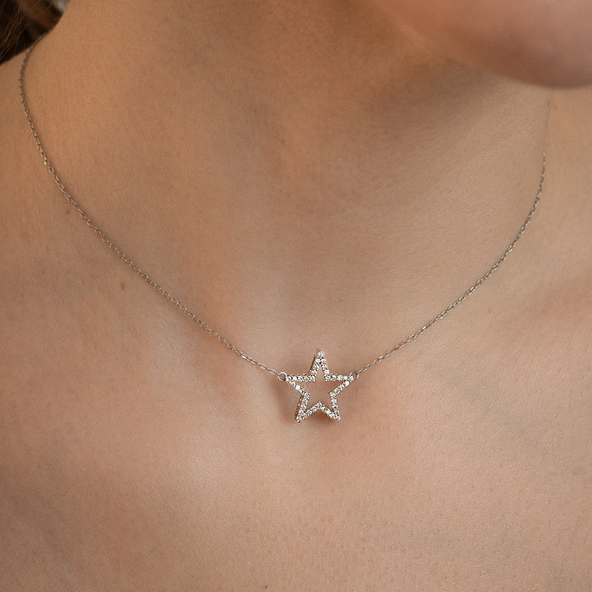 14k Diamond Star Pendant Choker