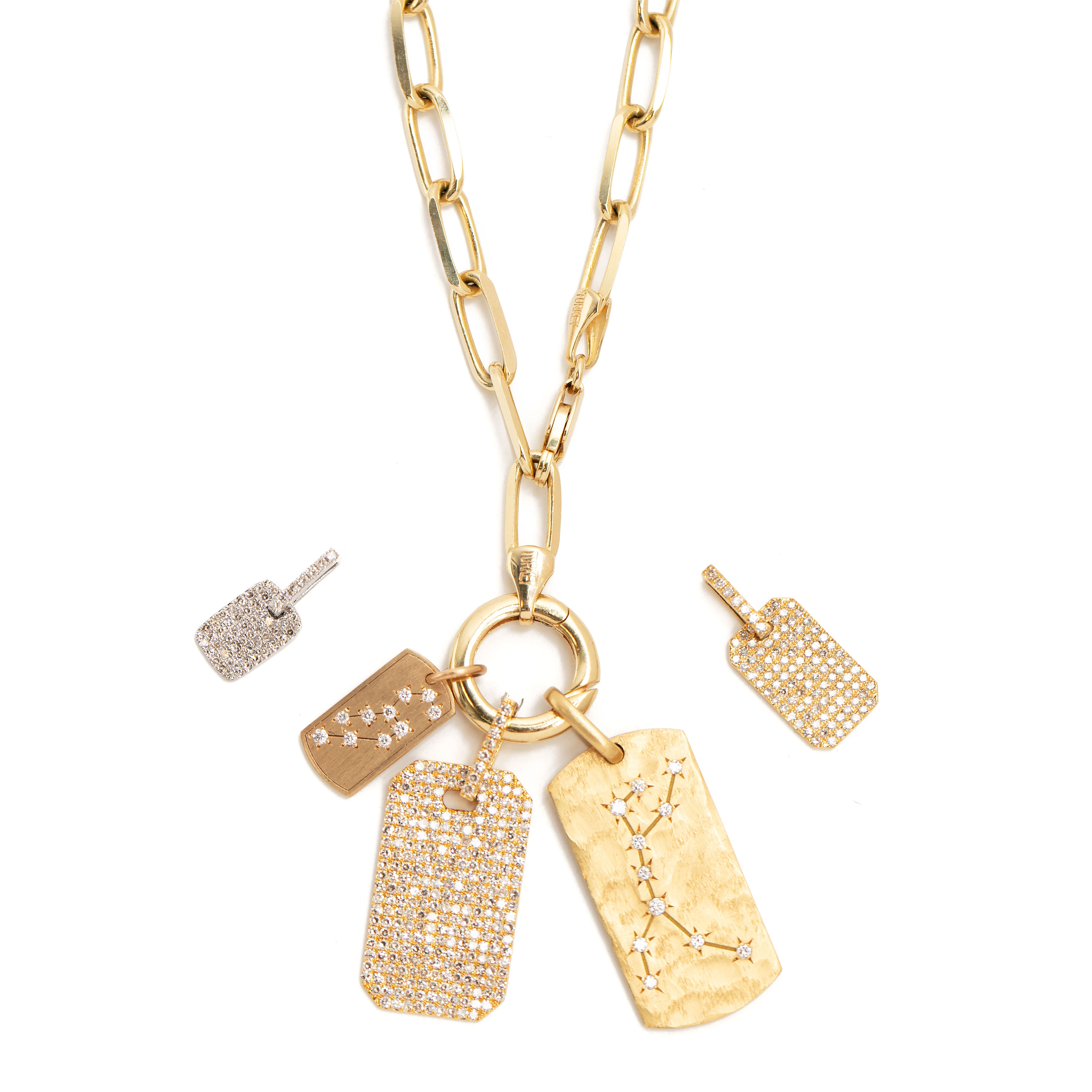 Jumbo Push Lock in Yellow Gold