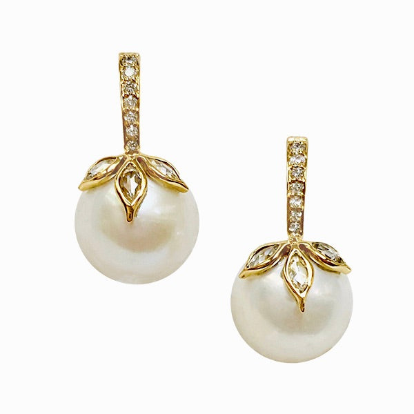 18k YG Pearl Leaf. Earrings